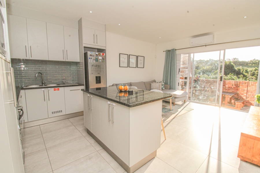 2 Bedroom Property for Sale in Beacon Bay North Eastern Cape
